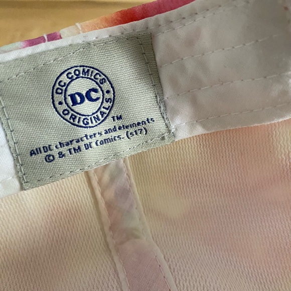 DC Wonder Woman Tie Dye SnapBack - Picture 3 of 3